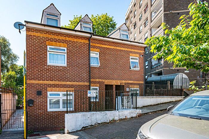 5 Bedroom Flat For Sale In Harrington Hill, Clapton, Clapton, London, E5