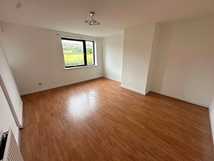 2 Bedroom Flat To Rent In Morrison Drive, Aberdeen, AB10