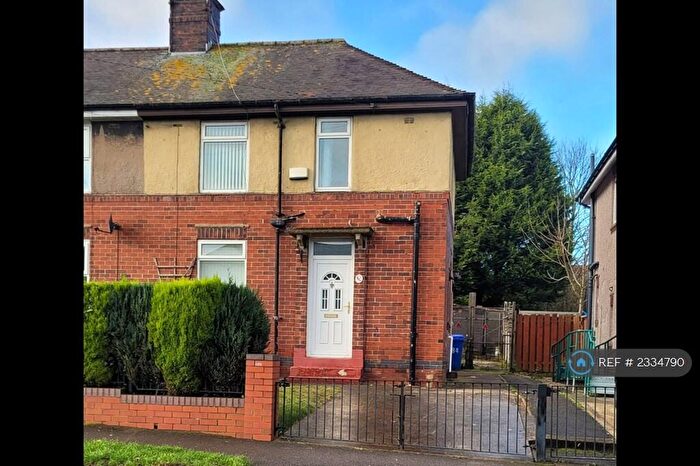 2 Bedroom Semi-Detached House To Rent In Aylward Road, Sheffield, S2
