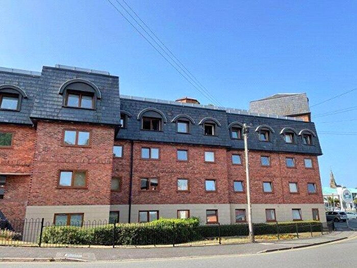 2 Bedroom Flat For Sale In St. Giles Court, Wrexham, LL13
