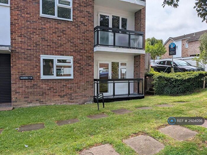 2 Bedroom Flat To Rent In Oakdene, London, SE19