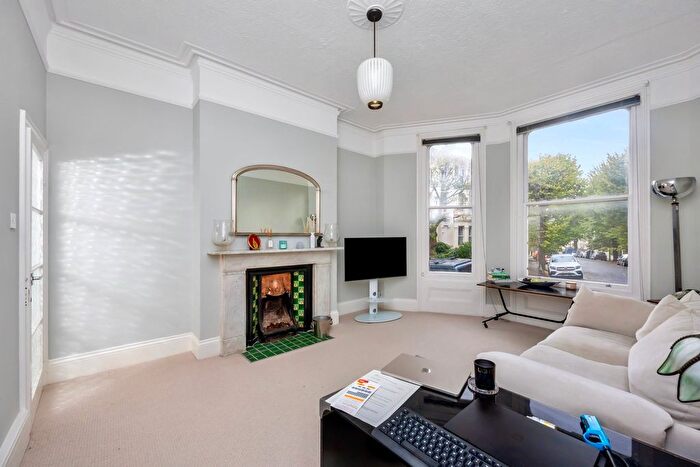 1 Bedroom Flat For Sale In Albert Road, Brighton, BN1