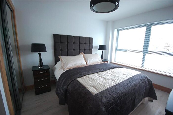 2 Bedroom Flat To Rent In Beaconsfield Mews, West End, Aberdeen, AB15