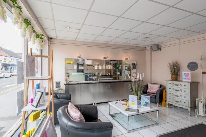 4 Bedroom Terraced House For Sale In Beauty & Beyond Oswald Road, Scunthorpe, DN15