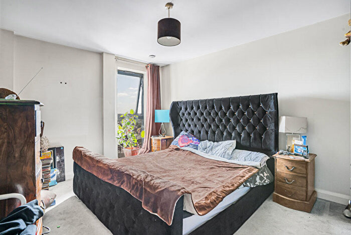 1 Bedroom Apartment For Sale In London Road, Croydon, CR0