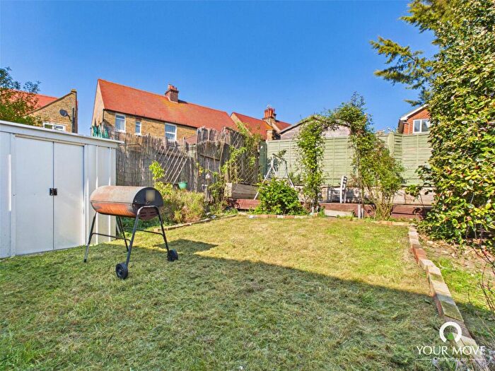 2 Bedroom Bungalow For Sale In Upper Dane Road, Margate, Kent, CT9 - Photo 3
