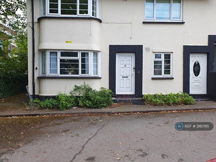 2 Bedroom Maisonette To Rent In Stonegrove Court, Edgware, HA8