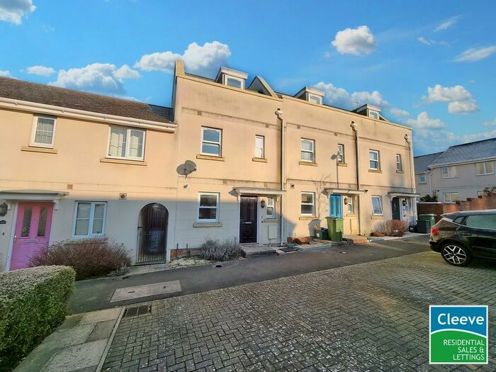 4 Bedroom Town House To Rent In Clearwell Gardens, Cheltenham, GL52