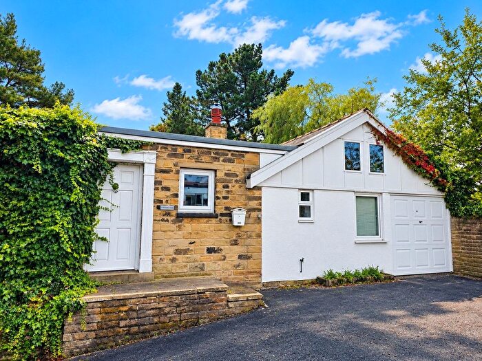 1 Bedroom Flat To Rent In Street Lane, East Morton, Keighley, BD20
