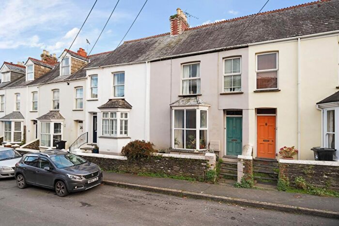 4 Bedroom Terraced House For Sale In Glen Road, Wadebridge, PL27
