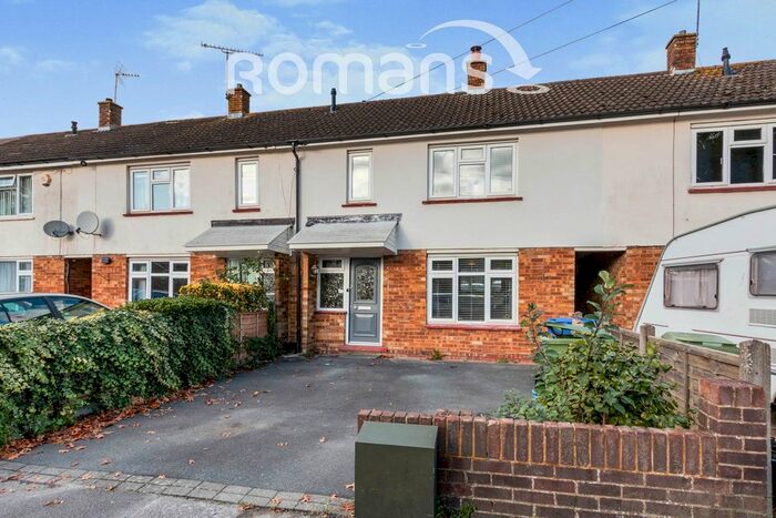 2 Bedroom Terraced House To Rent In Oak Way, Aldershot, GU12