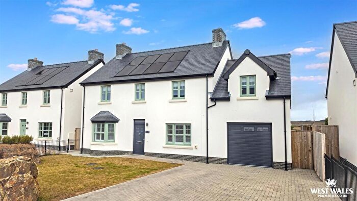 5 Bedroom Detached House For Sale In Llys Menevia, St Davids, SA62