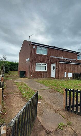2 Bedroom End Of Terrace House To Rent In Oatfields Court, Eston, Middlesbrough, TS6