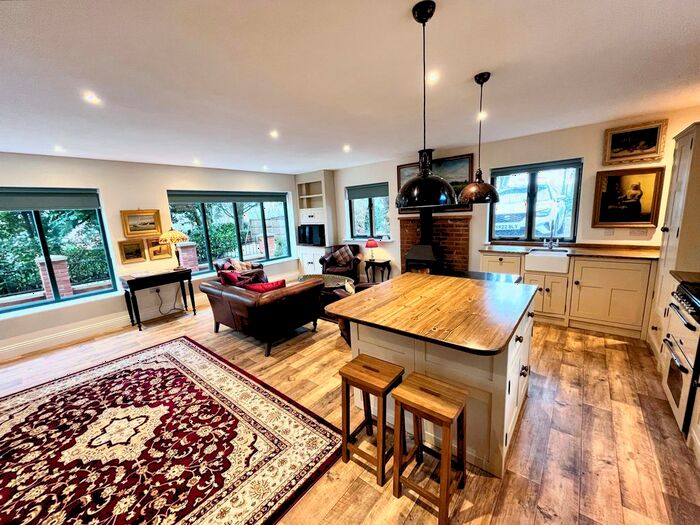 1 Bedroom Detached House To Rent In Erpingham, Norwich, NR11