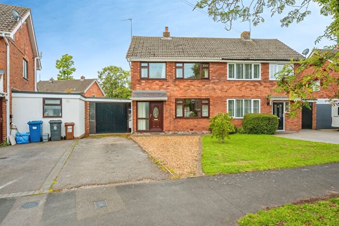3 Bedroom Semi-detached House For Sale In Uttoxeter Road, Hill Ridware, Rugeley, WS15