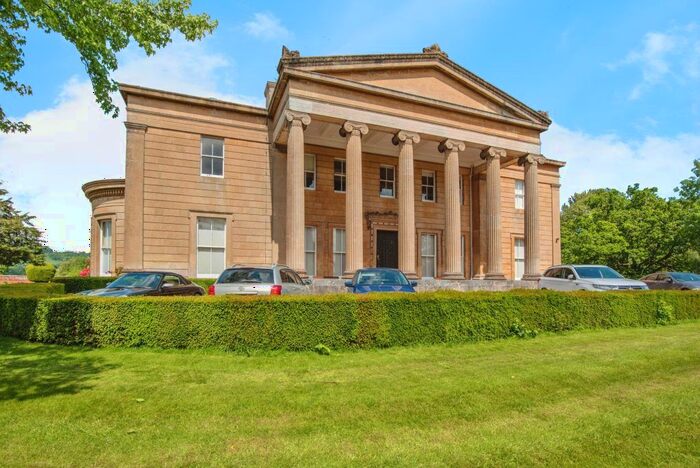 2 Bedroom Flat For Sale In Flat, Whitbourne Hall, Worcester, WR6