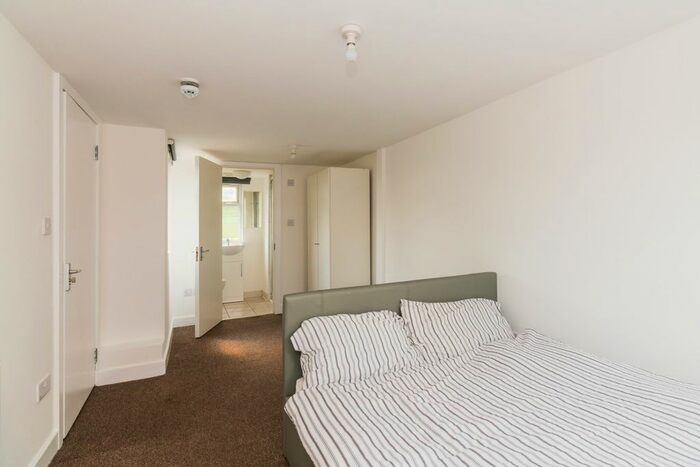 1 Bedroom Property To Rent In Edbury Road, Watford, WD17