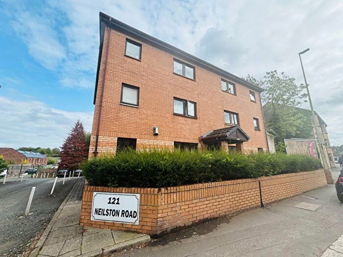 2 Bedroom Flat To Rent In Neilston Road, Paisley, Renfrewshire, PA2