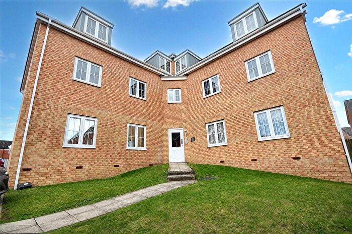 2 Bedroom Apartment To Rent In Woodside Court, New Forest Village, Leeds, LS10