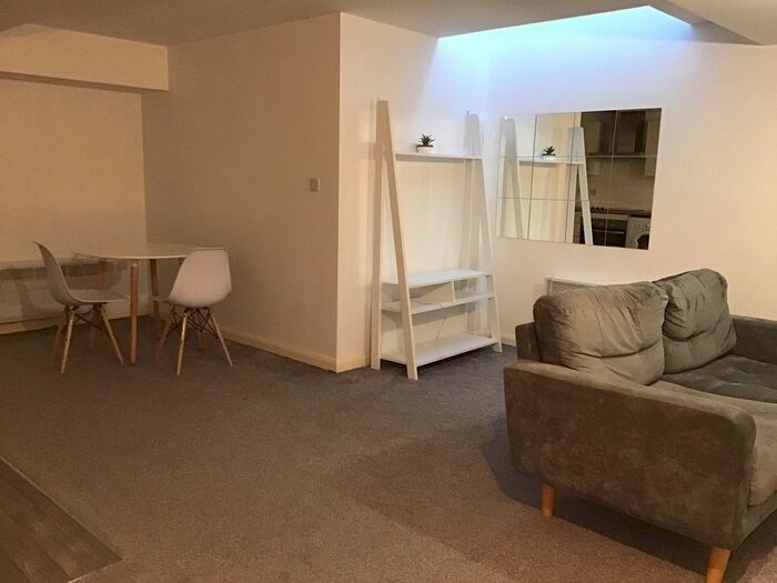 1 Bedroom Flat To Rent In Meridian House, Artist Street, Leeds, LS12