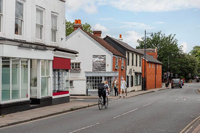 4 Bedroom Semi-Detached House For Sale In High Street, Ewell Village, KT17