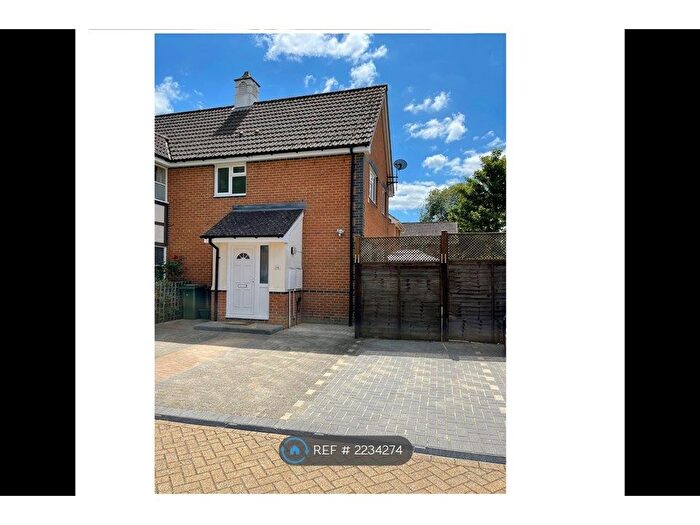 2 Bedroom Semi-Detached House To Rent In St Thomas Close, Basingstoke, RG21