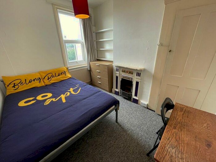 4 Bedroom Terraced House To Rent In Ewhurst Road, Brighton, BN2
