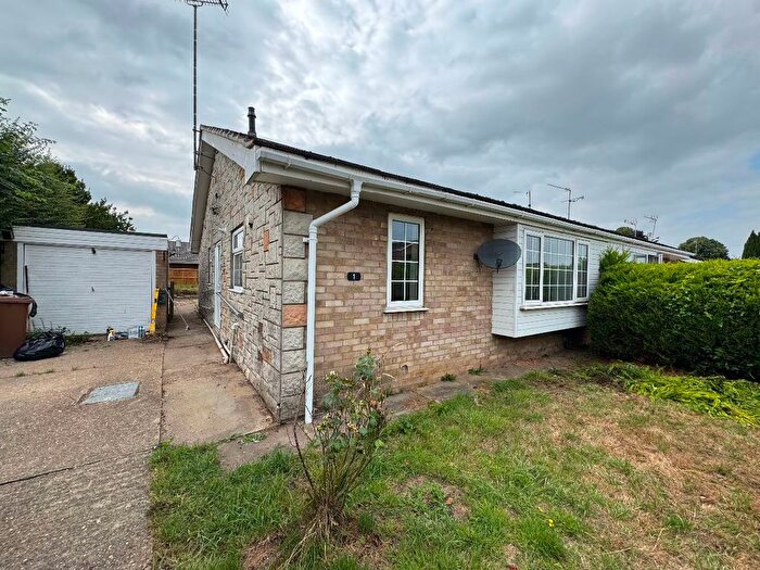 2 Bedroom Bungalow To Rent In Maldon Road, Wisbech, PE13