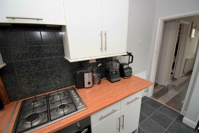 3 Bedroom Semi-Detached House For Sale In Hollow Crescent, Radford, Coventry, CV6
