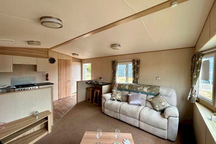 2 Bedroom Caravan For Sale In Birchington Vale Holiday Park, Shottendane Road, Birchington, Kent, CT7