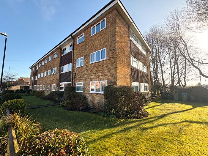 2 Bedroom Flat To Rent In New Road, Keresley, Coventry, CV6