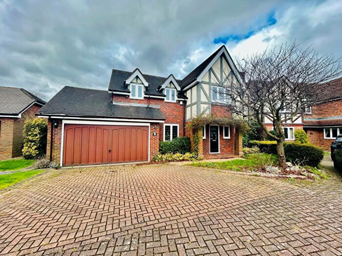 4 Bedroom House To Rent In Off Northumberland Avenue, Leamington Spa, CV32