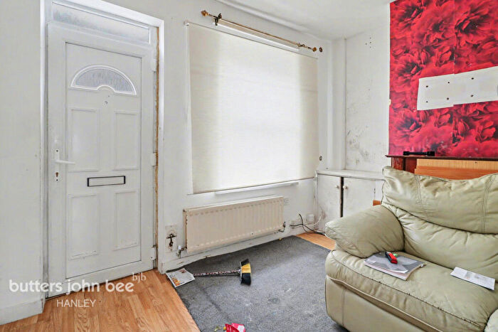 2 Bedroom Terraced House For Sale In Denbigh Street, Stoke-On-Trent, ST1