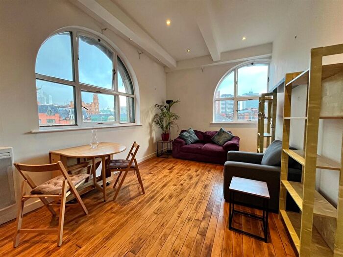 2 Bedroom Apartment To Rent In Granby House, Granby Row, Manchester, M1
