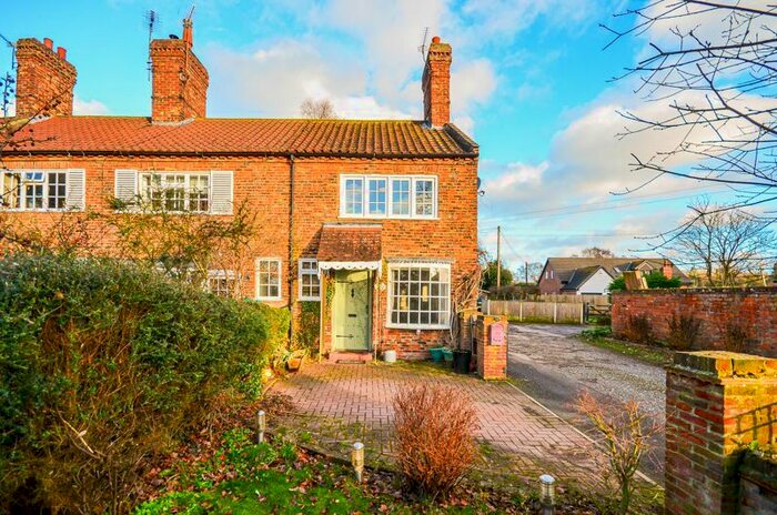 2 Bedroom End Of Terrace House For Sale In Main Street, Escrick, York, YO19