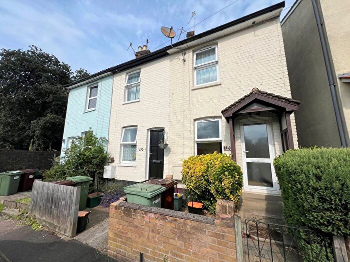 2 Bedroom Terraced House To Rent In Auckland Road, Tunbridge Wells., TN1
