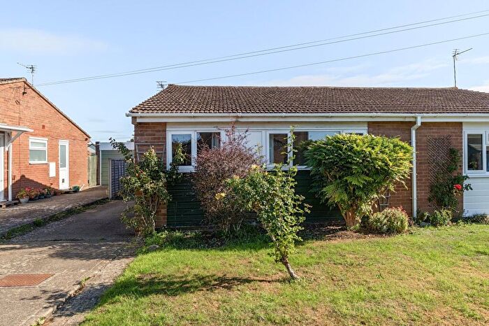 2 Bedroom Semi-Detached Bungalow For Sale In Blenheim Drive, Bredon, GL20