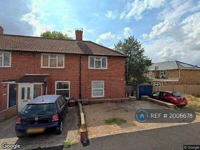3 Bedroom End Of Terrace House To Rent In Tavistock Road, Carshalton, SM5