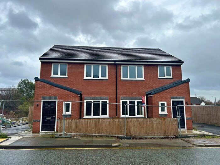3 Bedroom Semi Detached House For Sale In Old Chester Road, Birkenhead, Merseyside, CH41