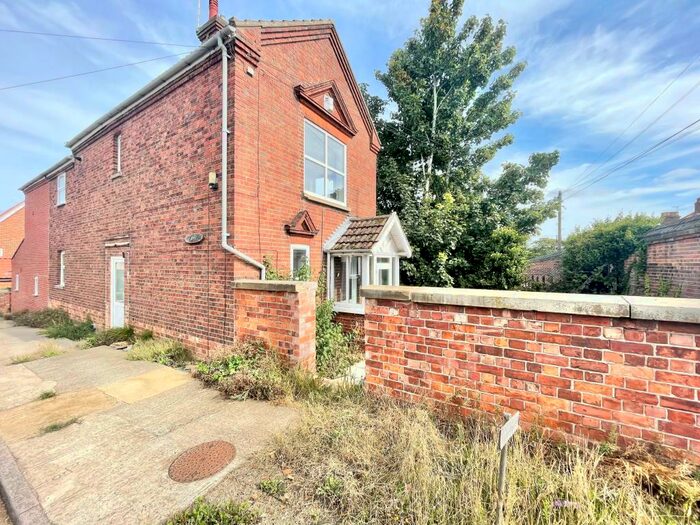 Studio To Rent In Waterworks Road, Norwich, NR2