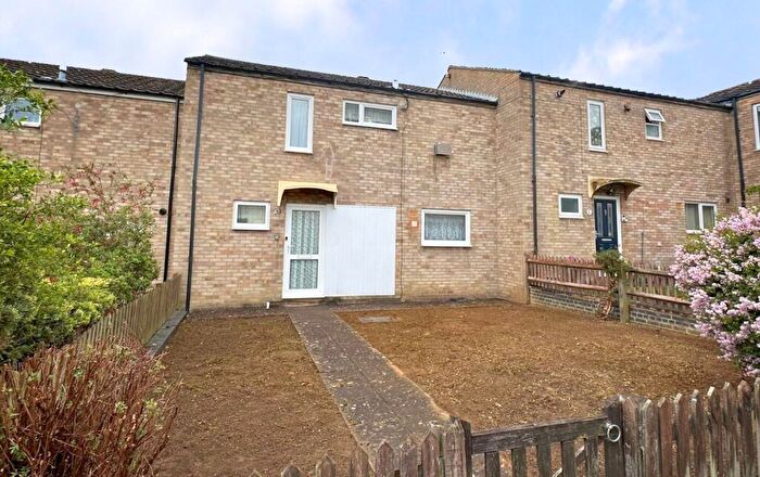 3 Bedroom Terraced House For Sale In Kensington Walk, Corby, Northamptonshire, NN18