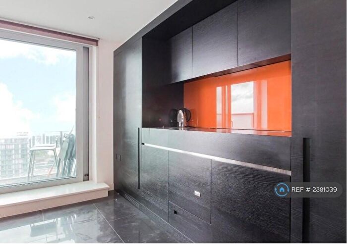 Studio To Rent In Pan Peninsula Square, London, E14