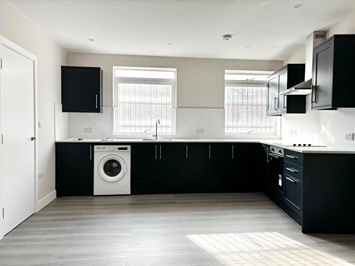 1 Bedroom Flat To Rent In - Ipswich Street, Stowmarket, IP14