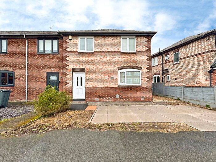 3 Bedroom Semi Detached House To Rent In Heyscroft Road, Withington, Manchester, M20