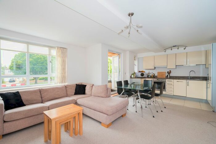 2 Bedroom Flat To Rent In Sunderland Avenue, North Oxford, OX2