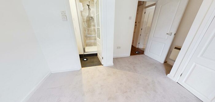 2 Bedroom Apartment To Rent In Henry Close, Enfield, EN2