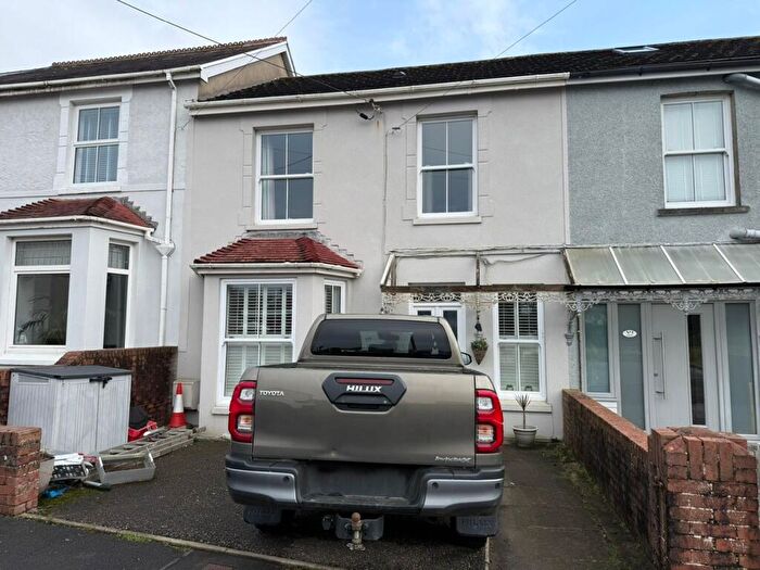 2 Bedroom House To Rent In Station Road, Bynea, Llanelli, Carmarthenshire, SA14