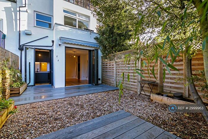 1 Bedroom Flat To Rent In Bartholomew Road, London, NW5