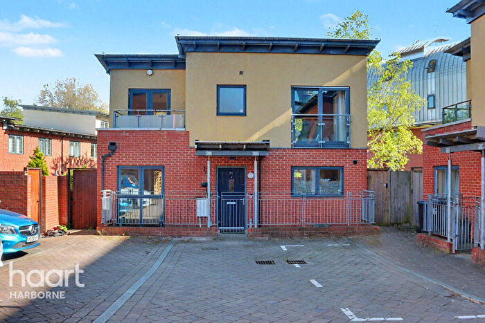 2 Bedroom Detached House For Sale In Midford Grove, Birmingham, B15