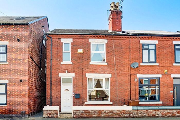 3 Bedroom Semi-Detached House For Sale In Westminster Avenue, Sandiacre, NG10